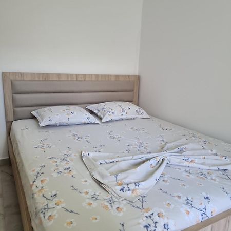 Rooms For Rent Durres Exterior photo