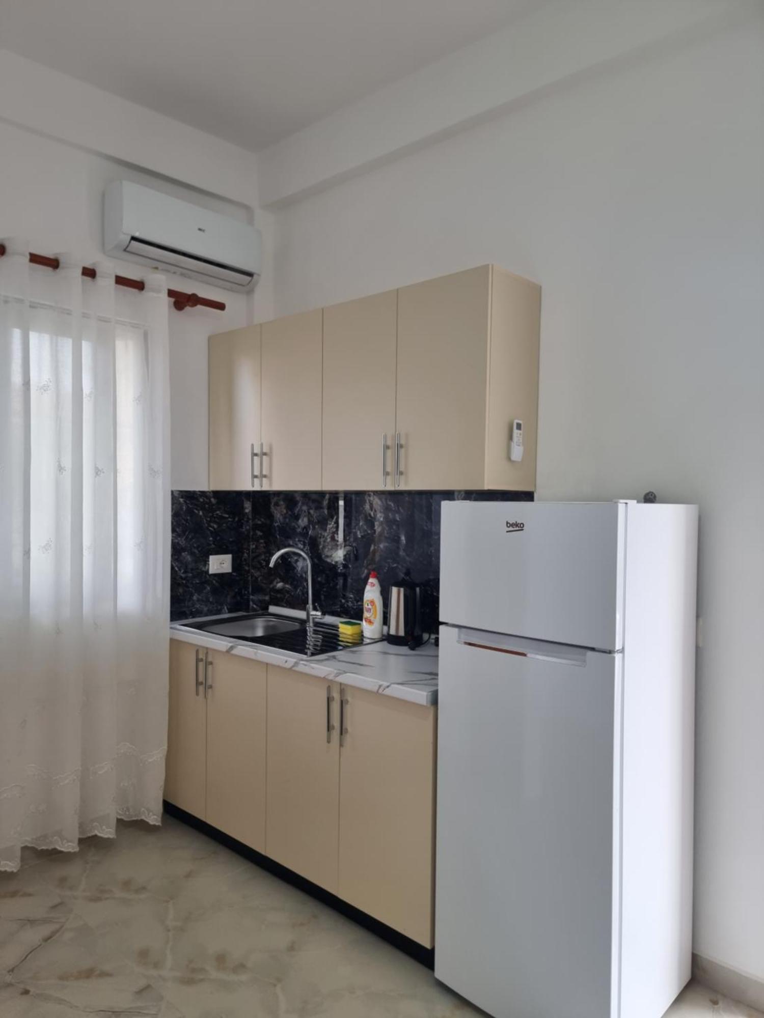 Rooms For Rent Durres Exterior photo