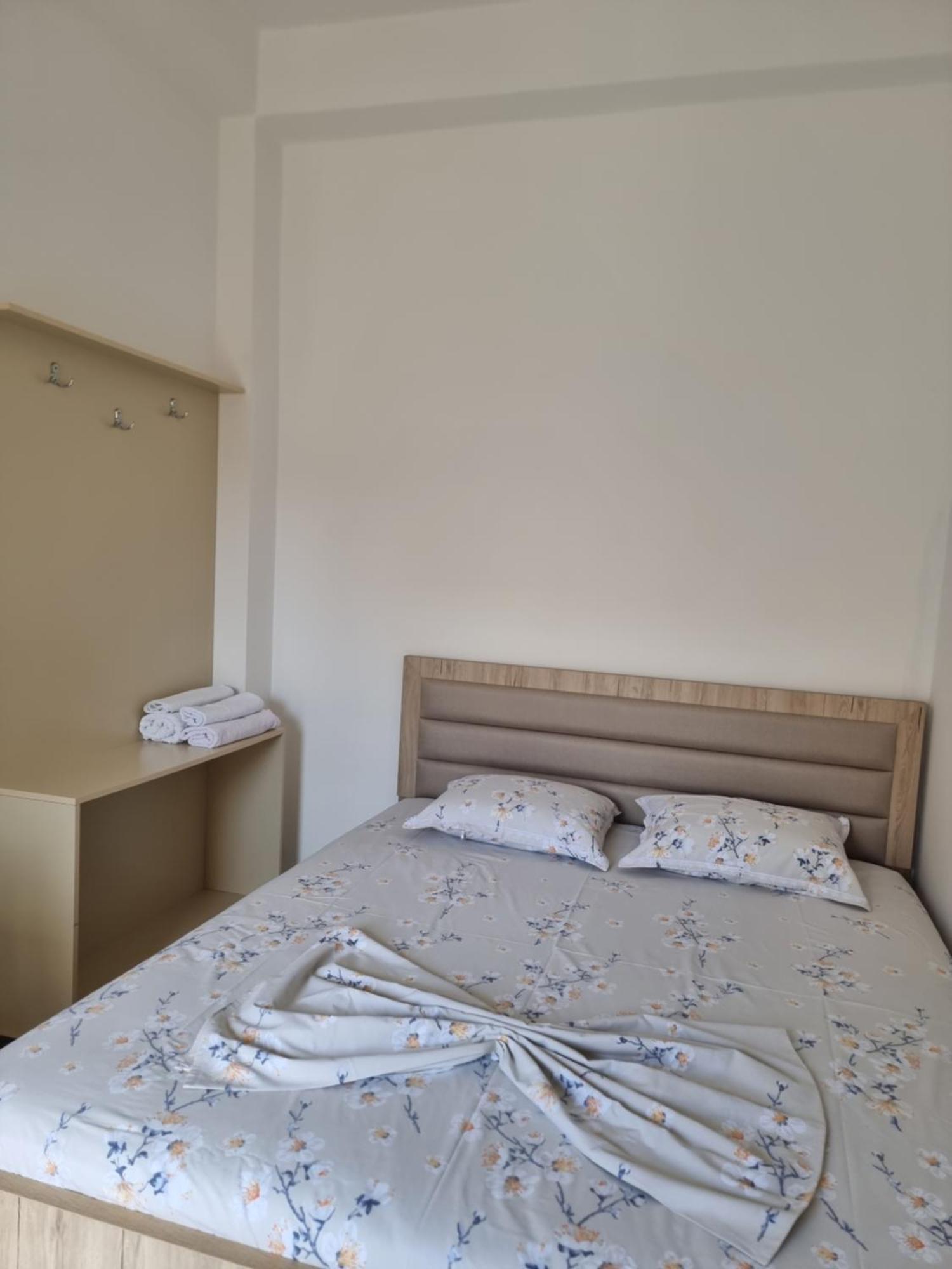 Rooms For Rent Durres Exterior photo